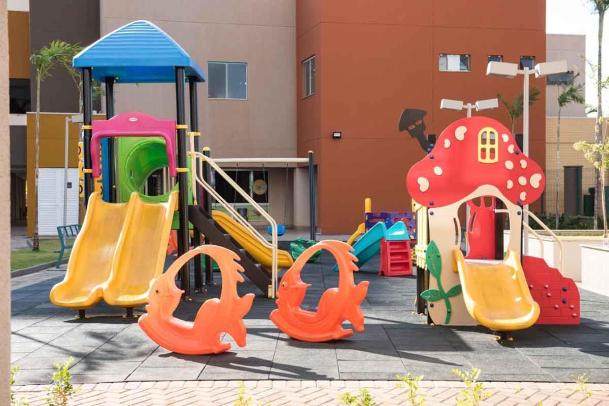 Enjoy Solar Das Aguas Park Resort Олимпия Экстерьер фото Playground in a residential area